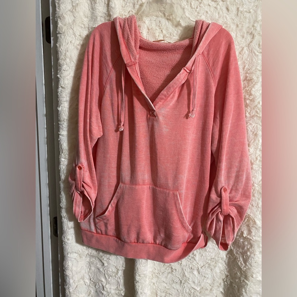 Coral sweatshirt Size XL ROLL-up sleeves